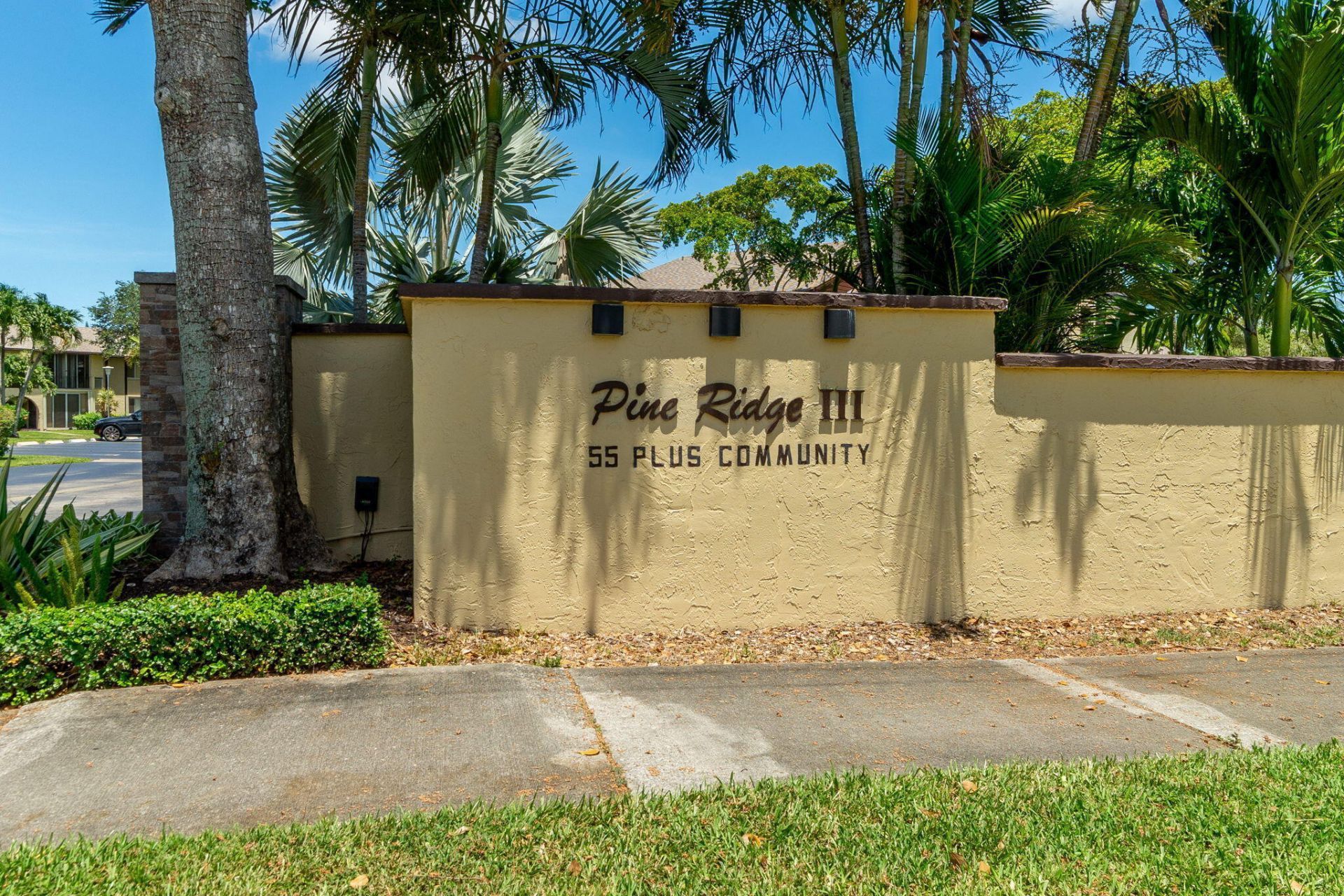 318 Pine Ridge Circle, Unit C-2, Greenacres, FL 33463 Photo