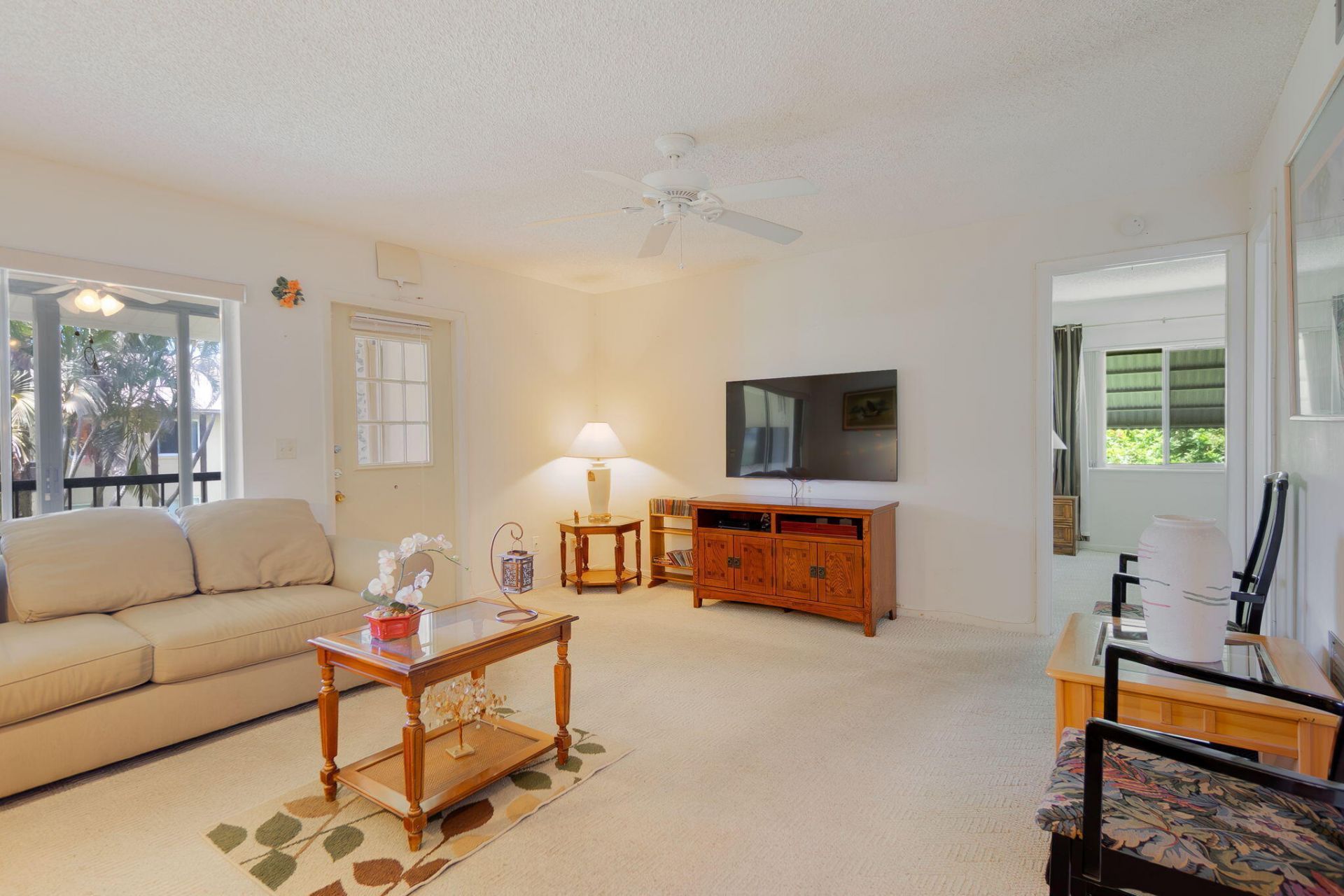 318 Pine Ridge Circle, Unit C-2, Greenacres, FL 33463 Photo