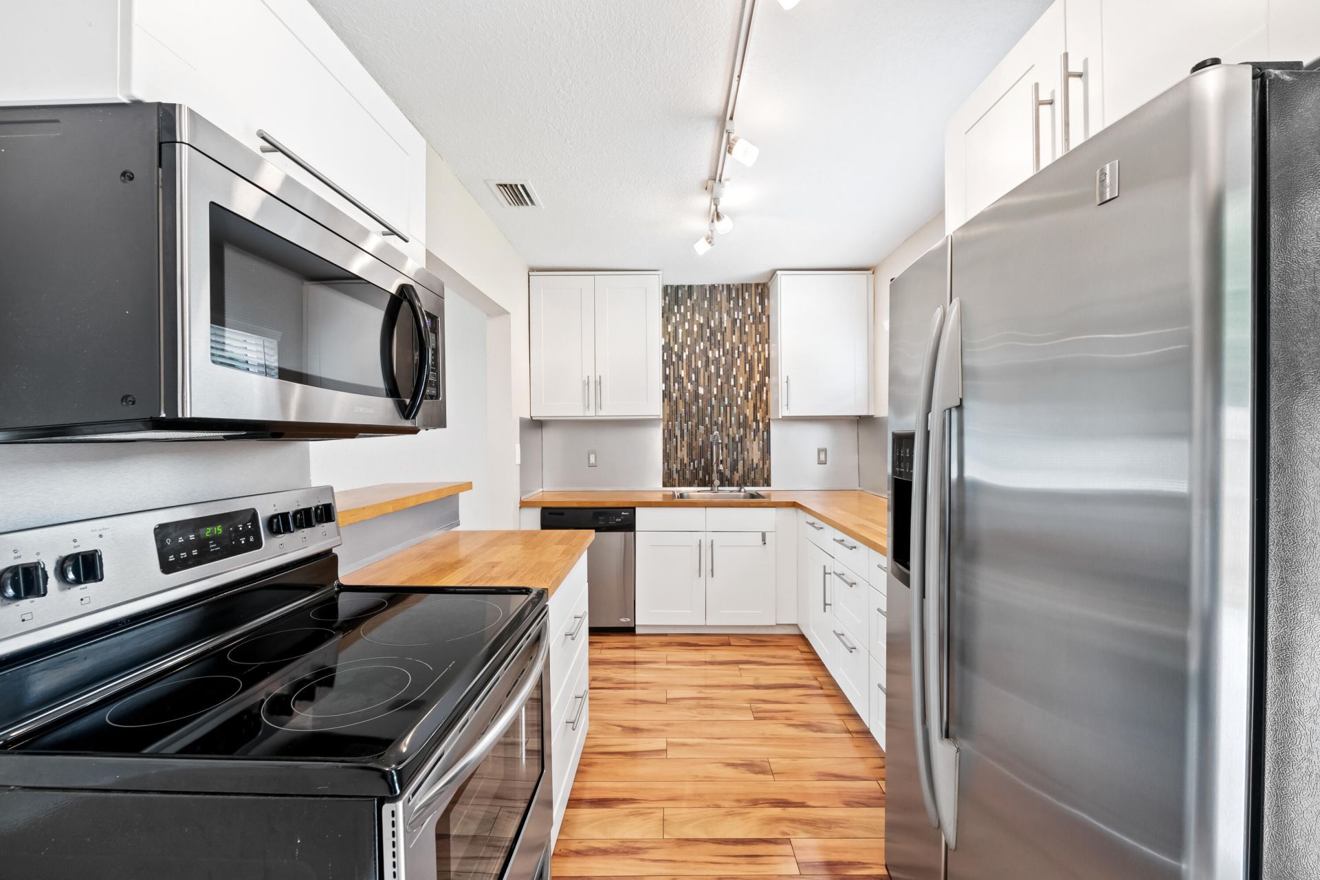 1531 NW 7th Avenue Nw, Fort Lauderdale, FL 33311 Photo