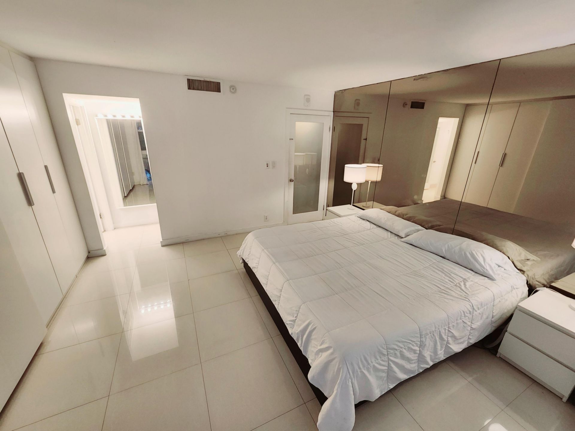 1000 Quayside Terrace, Unit 408, Miami, FL 33138 Photo