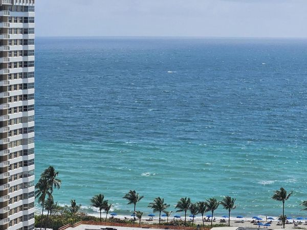 1985 S Ocean Drive, Unit 8p, Hallandale Beach, FL 33009