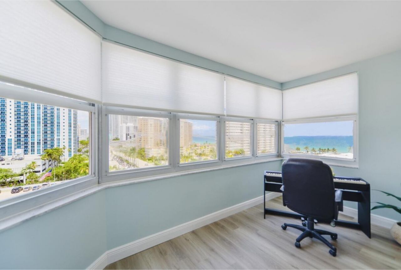 1985 S Ocean Drive, Unit 8p, Hallandale Beach, FL 33009 Photo