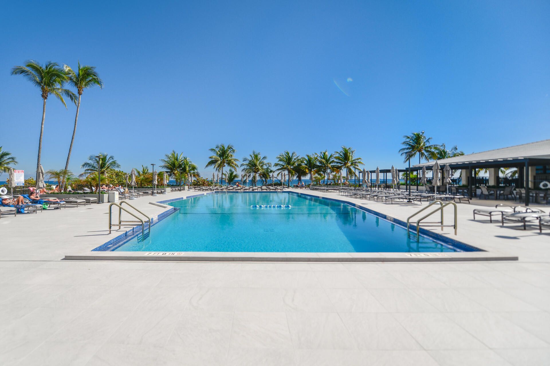 1985 S Ocean Drive, Unit 8p, Hallandale Beach, FL 33009 Photo