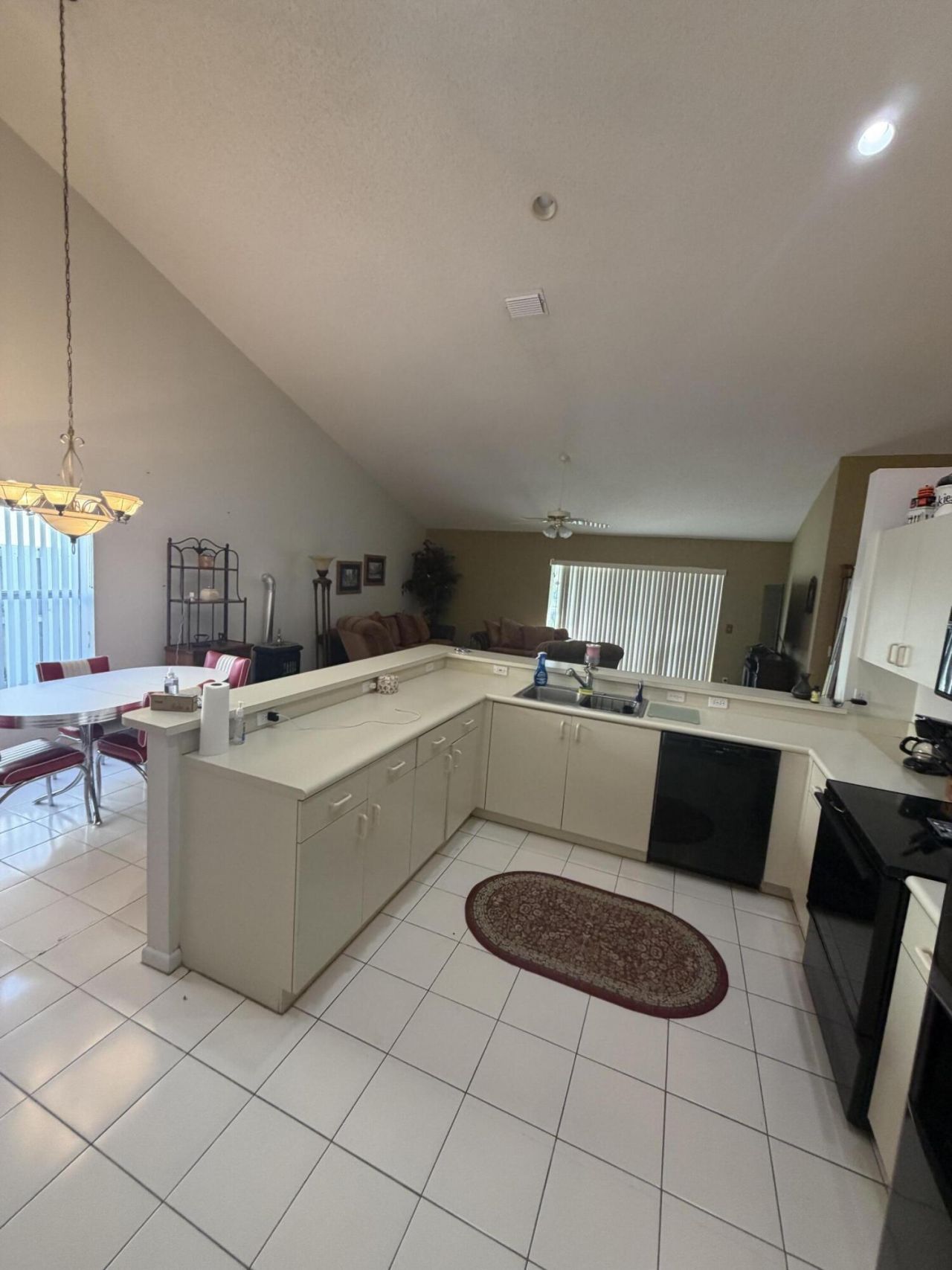 16320 NW 9th Drive, Pembroke Pines, FL 33028 Photo