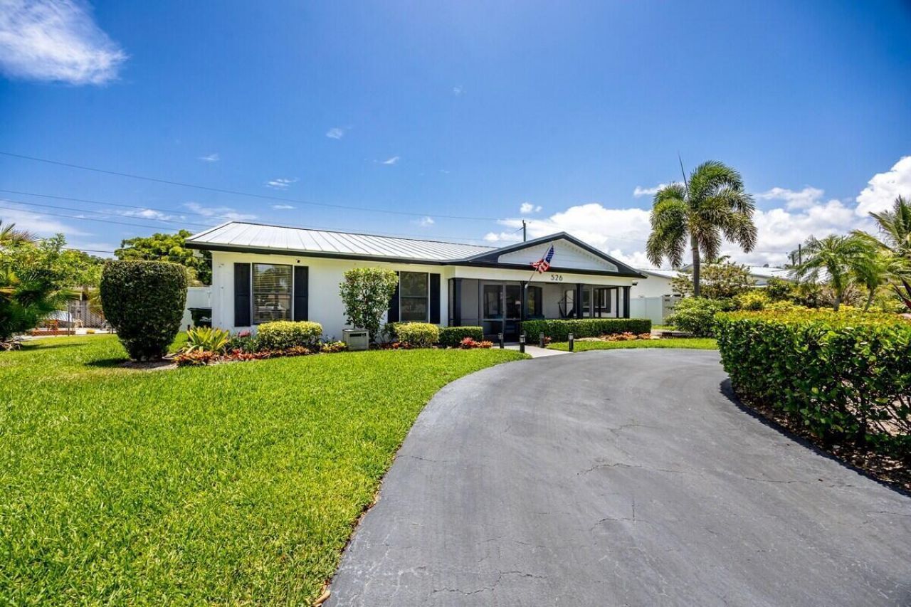 526 Linnet Circle, Delray Beach, FL 33444 Photo