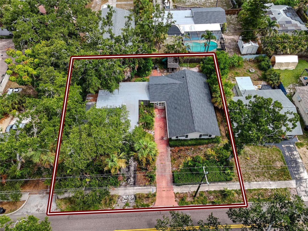 8161 22nd Avenue N, Saint Petersburg, FL 33710 Photo
