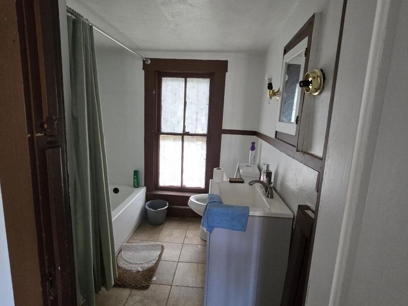 1908 W Washington Street, Springfield, OH 45506 Photo 13