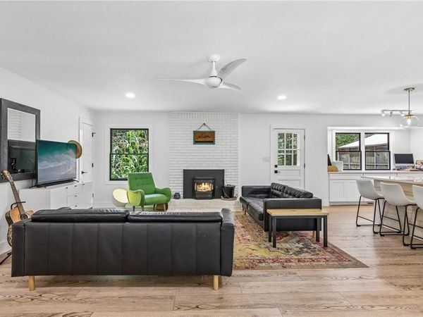 497 Crabapple Lane , Peachtree City, GA 30269