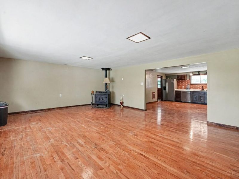 1649 Main Street W, Lewis Twp, OH 45119 Photo 11