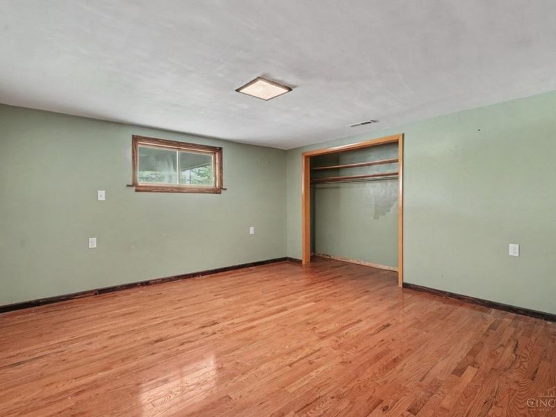 1649 Main Street W, Lewis Twp, OH 45119 Photo 14