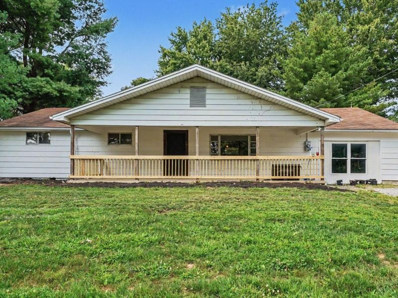 1649 Main Street W, Lewis Twp, OH 45119 Photo 2