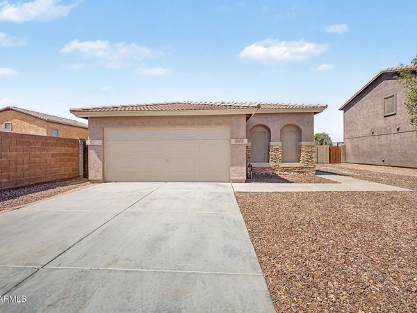25670 W SATELLITE Lane, Buckeye, AZ 85326