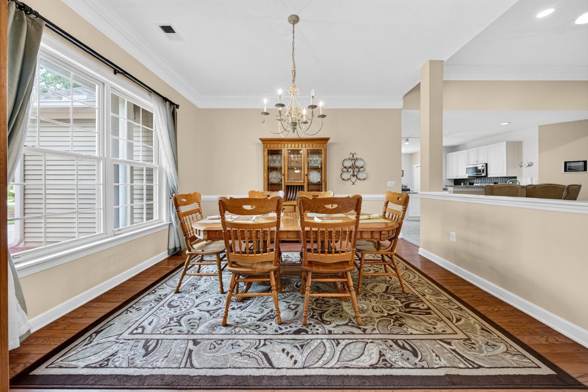 48 Alexander Glennie Dr.  Photo 11