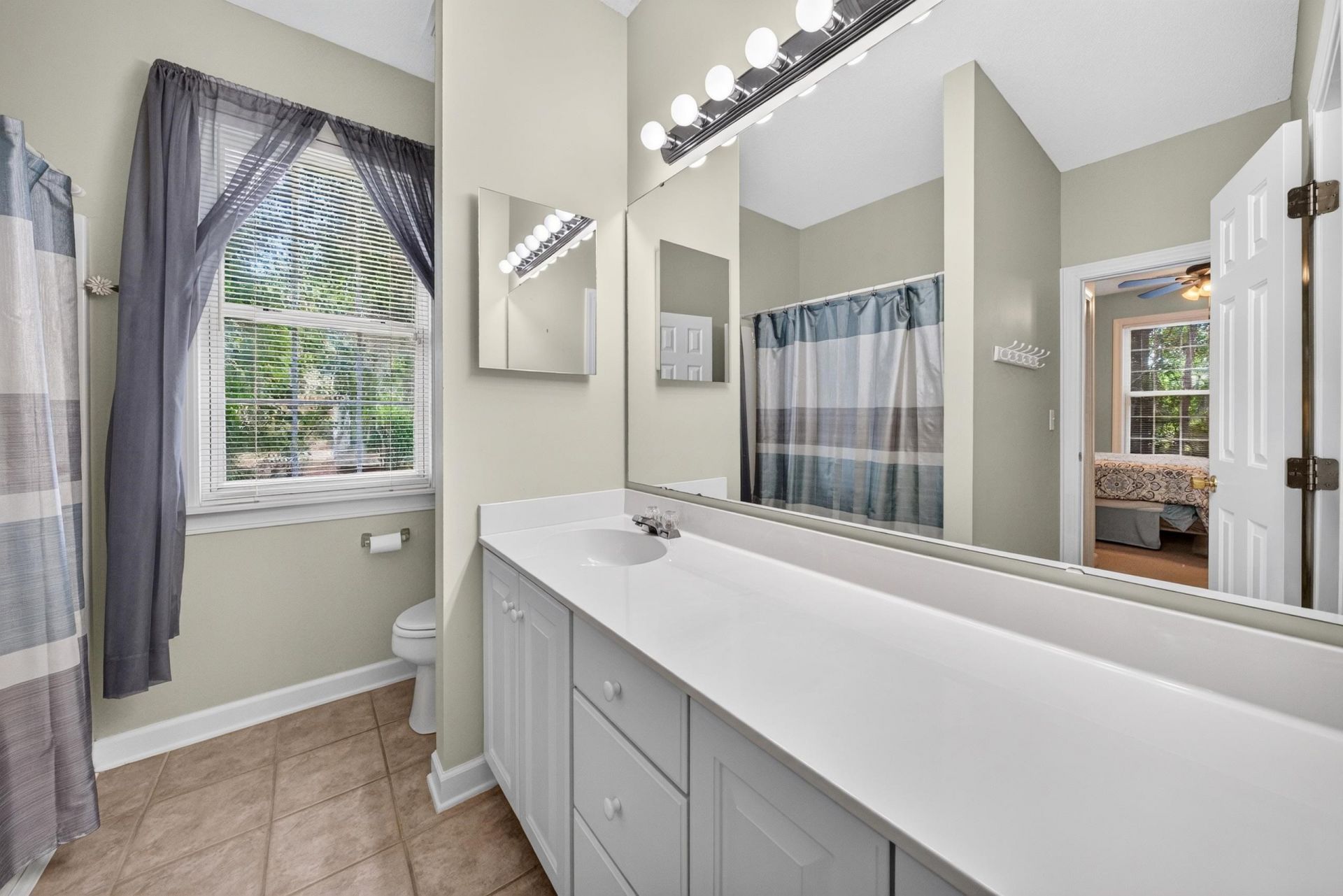48 Alexander Glennie Dr.  Photo 20