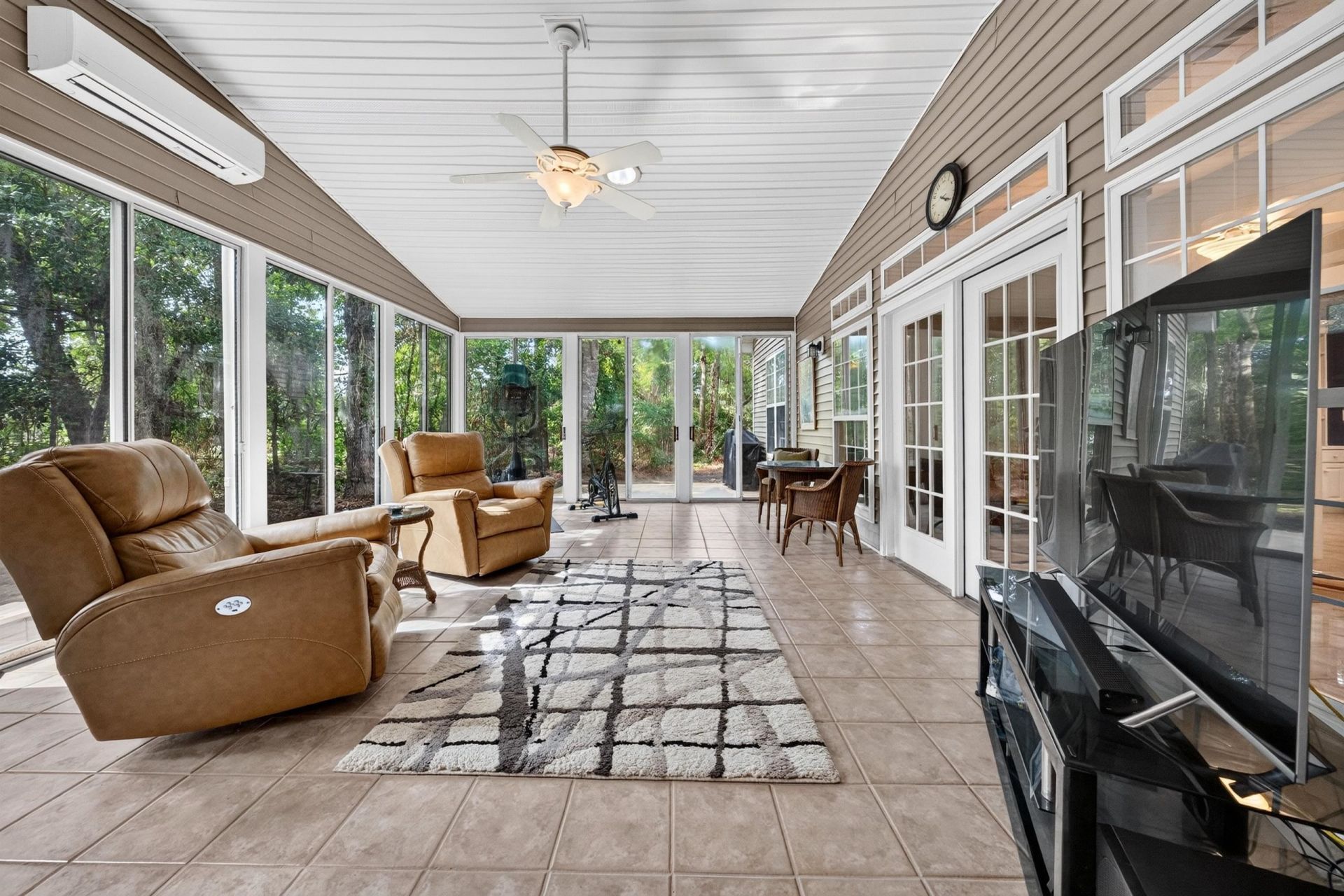 48 Alexander Glennie Dr.  Photo 23