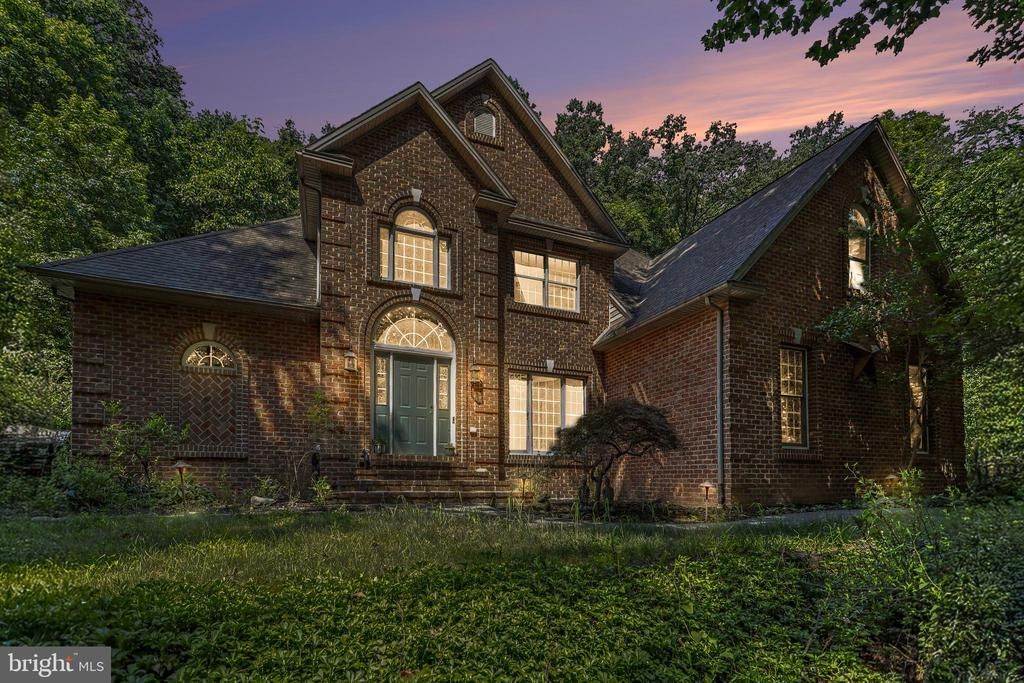 661 HUNTERS LANE , LEWISBERRY, PA 17339