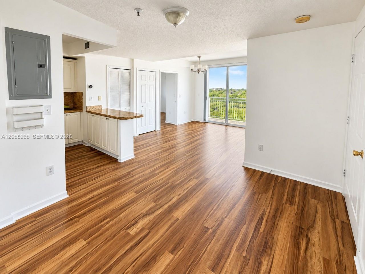 3500 Coral Way, Unit 907, Miami, FL 33145 Photo