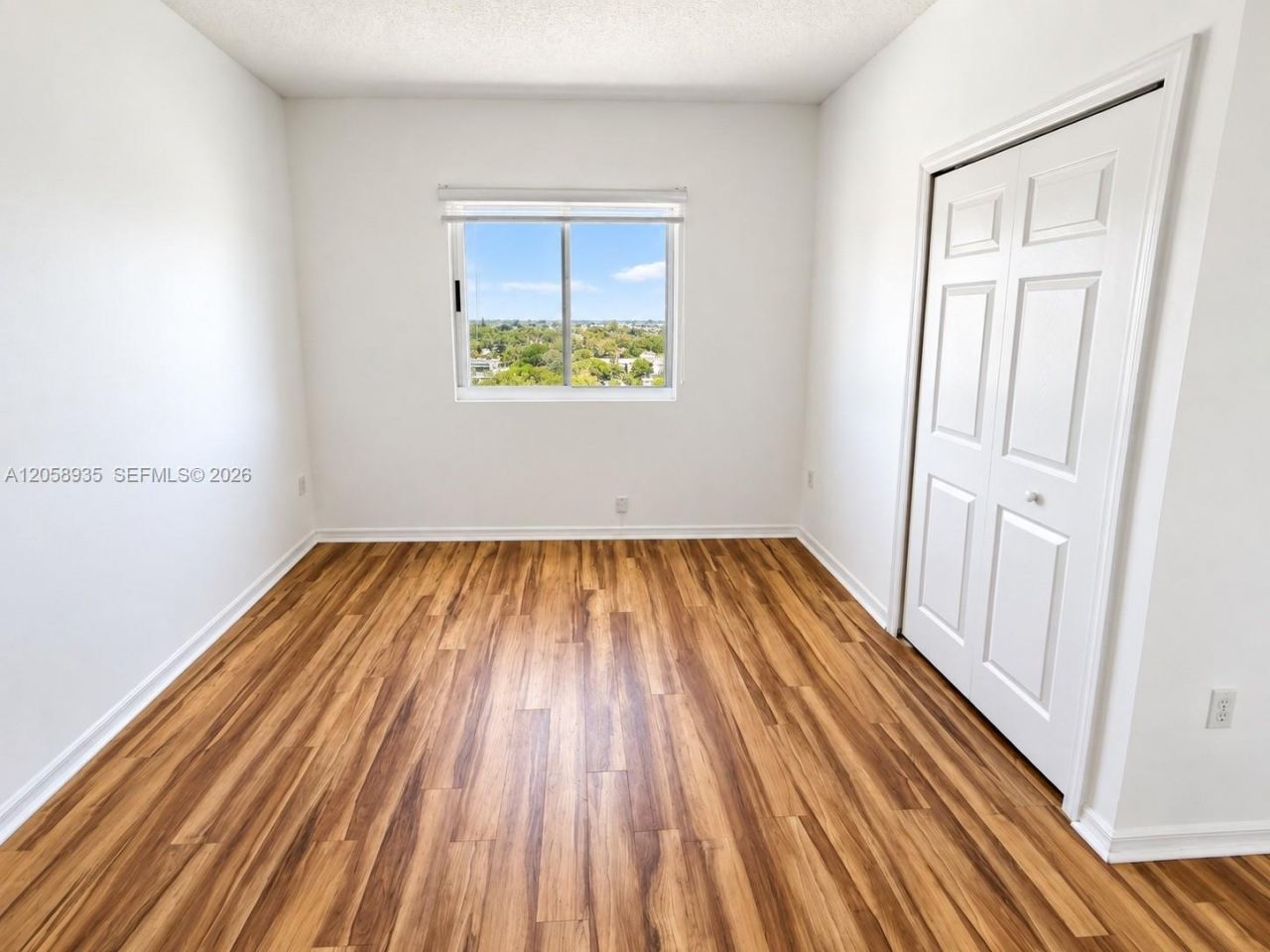 3500 Coral Way, Unit 907, Miami, FL 33145 Photo