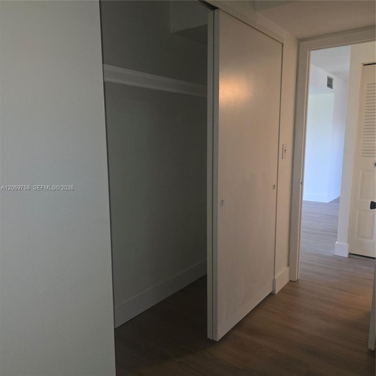 8401 SW 107 , Unit 312E, Miami, FL 33173 Photo