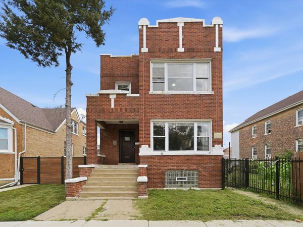 7037 S Washtenaw Avenue , Chicago, IL 60629