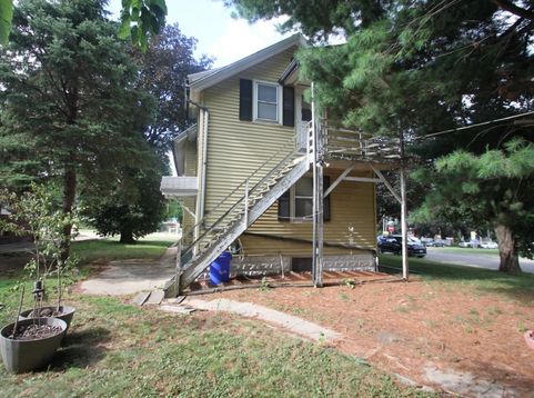 Main Photo