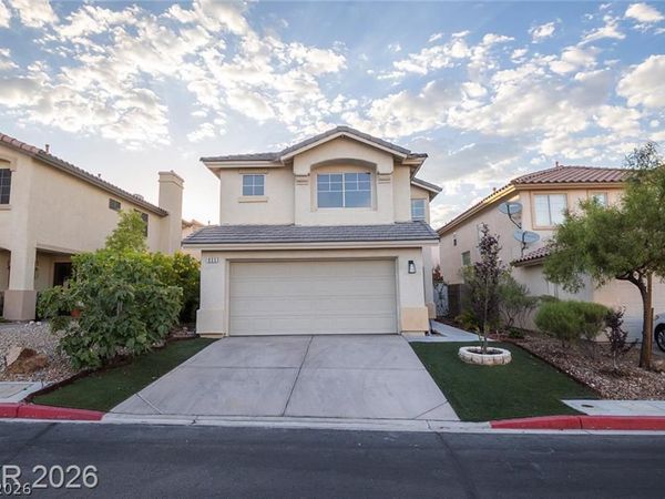 805 Old Mine Creek Lane , Las Vegas, NV 89134