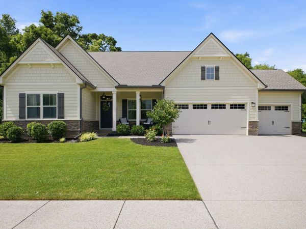 7035 Sky Meadow Dr , College Grove, TN 37046