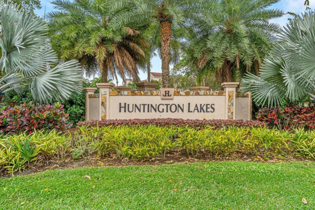 6795 Huntington Lane, Unit 201, Delray Beach, FL 33446 Photo