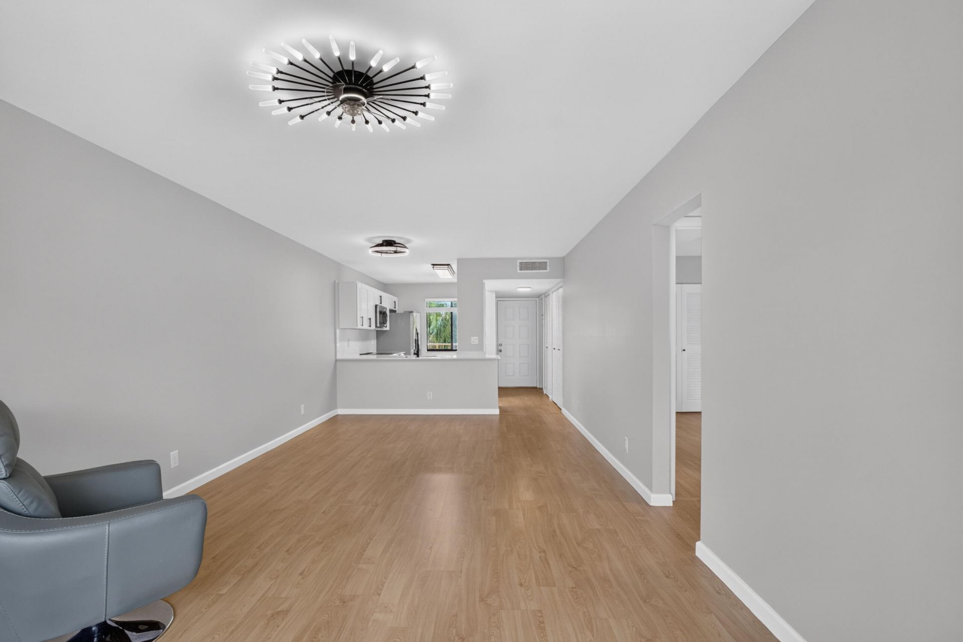 6795 Huntington Lane, Unit 201, Delray Beach, FL 33446 Photo