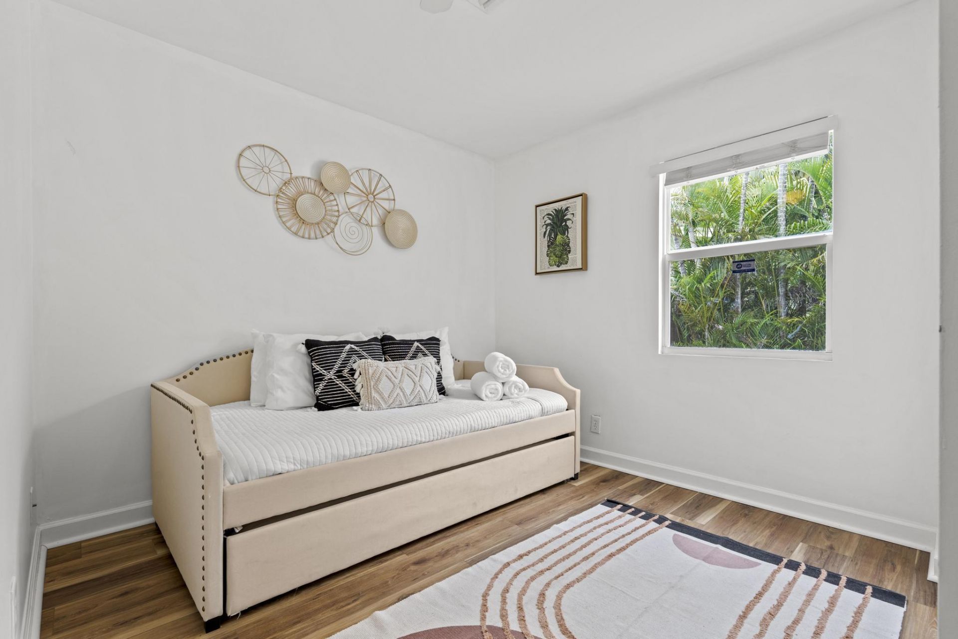 827 Nathan Hale Road, West Palm Beach, FL 33405 Photo