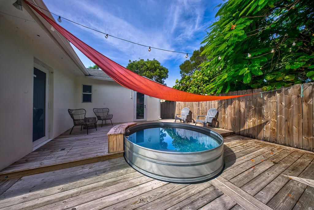 827 Nathan Hale Road, West Palm Beach, FL 33405 Photo