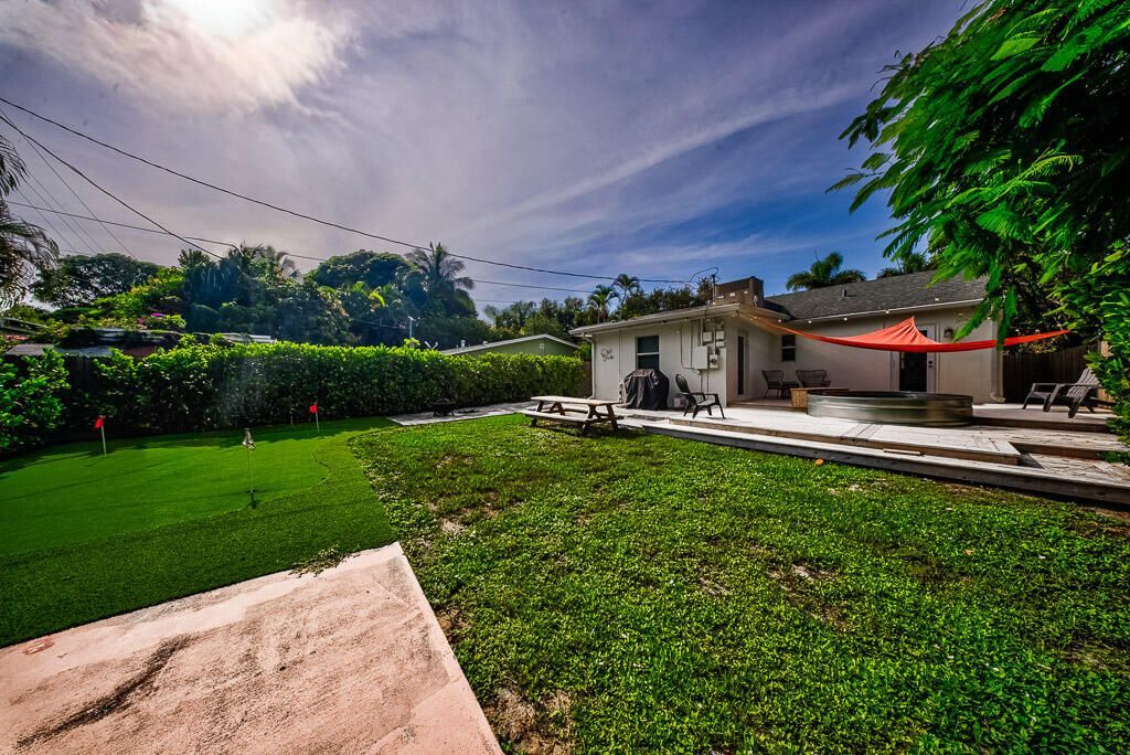 827 Nathan Hale Road, West Palm Beach, FL 33405 Photo