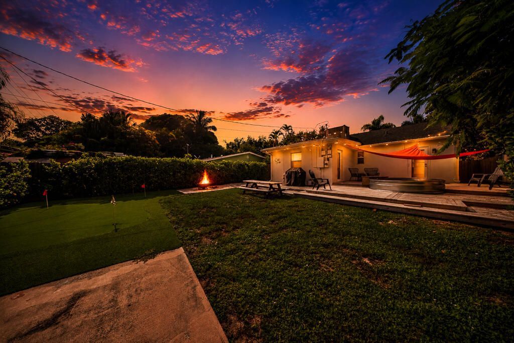 827 Nathan Hale Road, West Palm Beach, FL 33405 Photo
