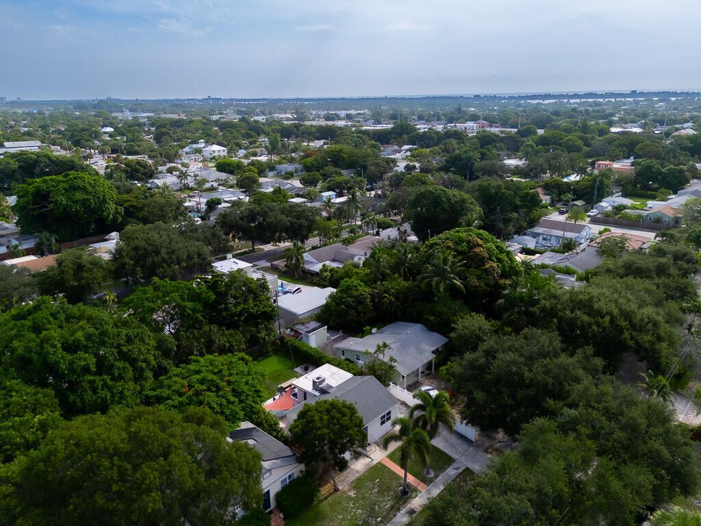 827 Nathan Hale Road, West Palm Beach, FL 33405 Photo