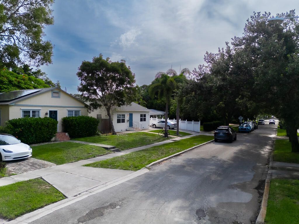827 Nathan Hale Road, West Palm Beach, FL 33405 Photo