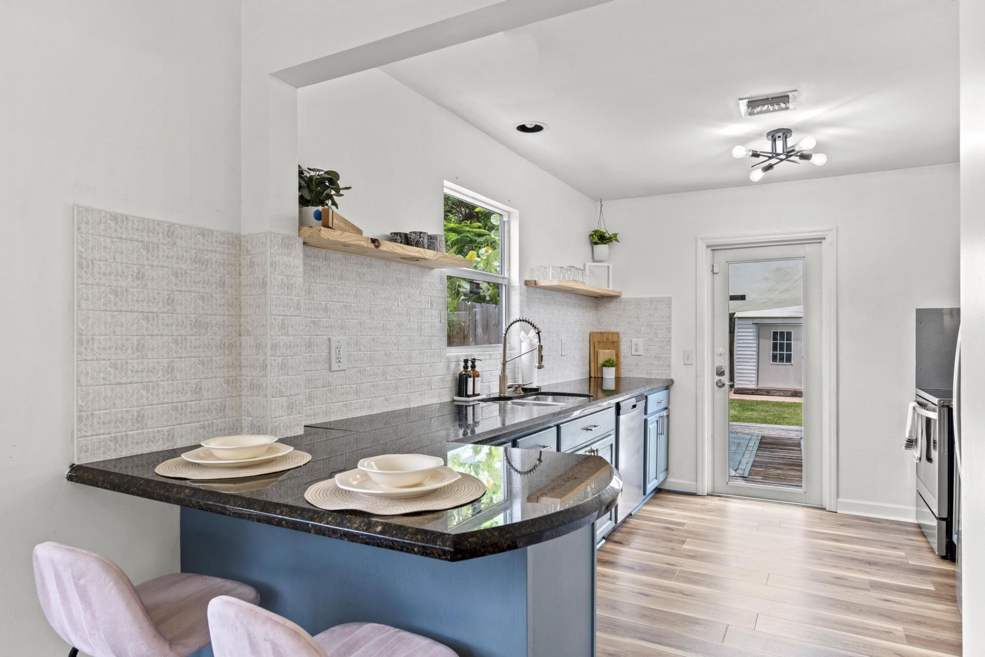 827 Nathan Hale Road, West Palm Beach, FL 33405 Photo