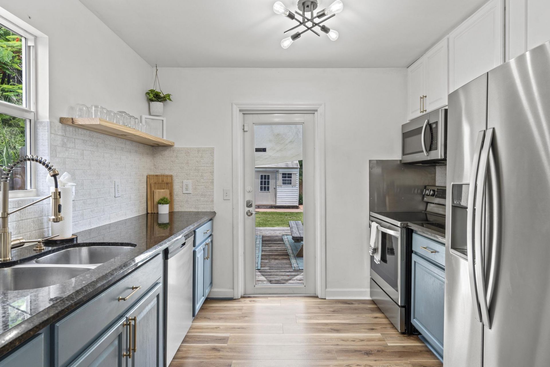 827 Nathan Hale Road, West Palm Beach, FL 33405 Photo