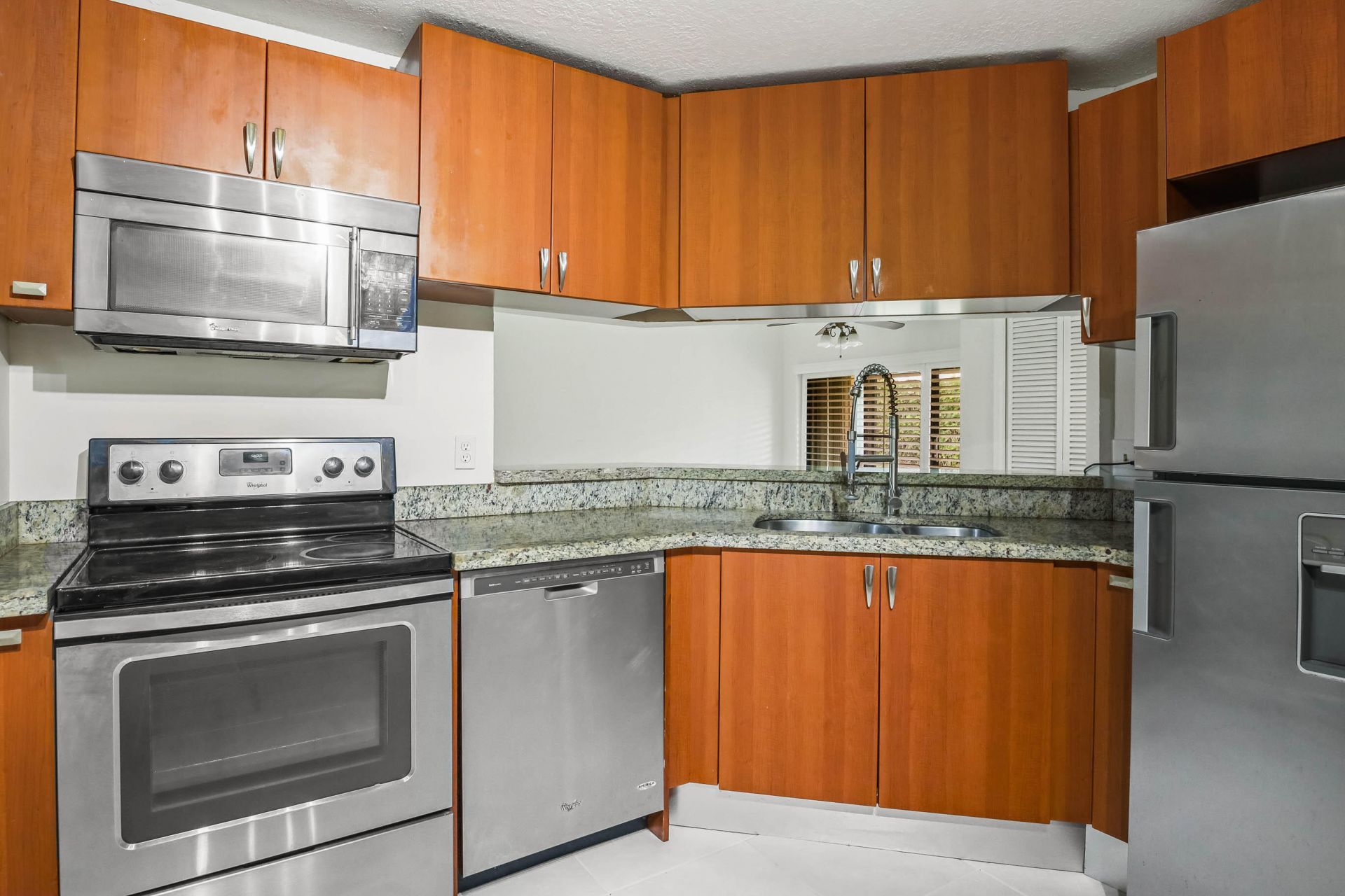 14 Vía De Casas Sur, Unit 103, Boynton Beach, FL 33426 Photo