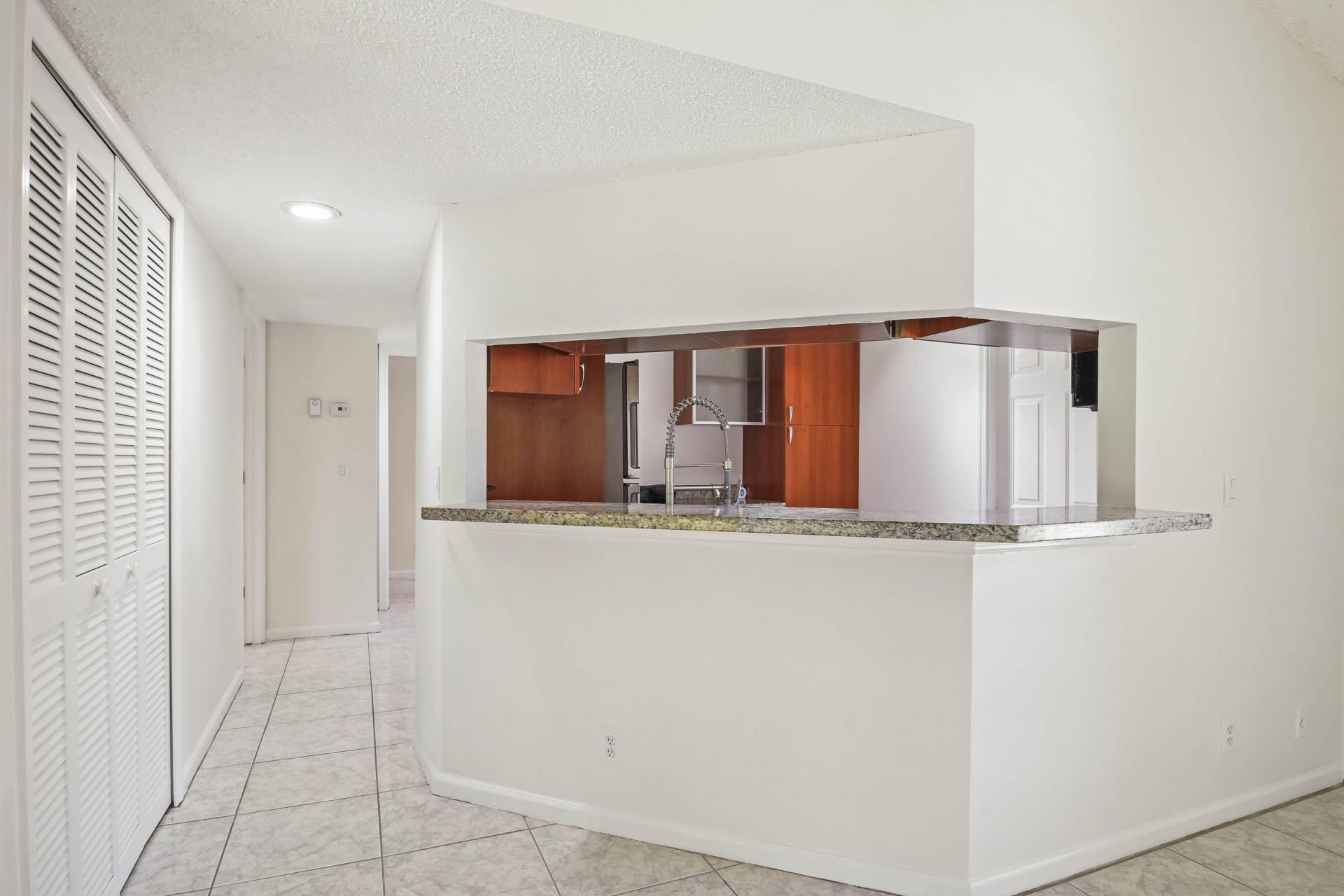 14 Vía De Casas Sur, Unit 103, Boynton Beach, FL 33426 Photo