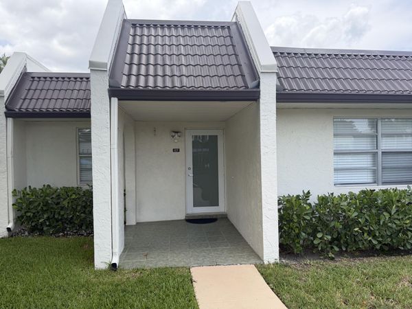 127 LAKE REBECCA Drive, West Palm Beach, FL 33411