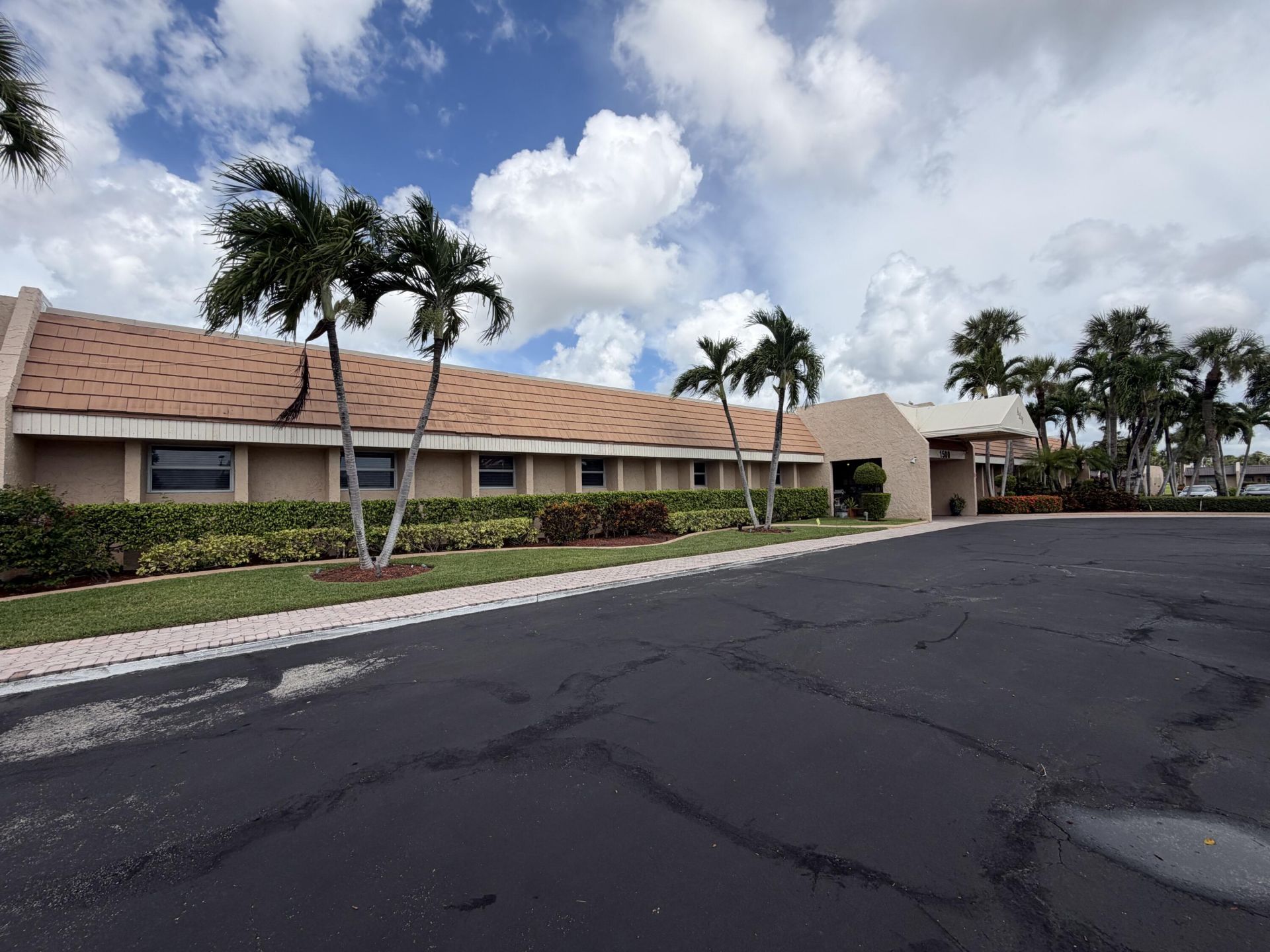 127 Lake Rebecca Drive, West Palm Beach, FL 33411 Photo