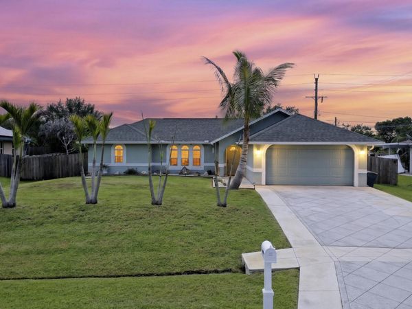 3005 SE Wake Road, Port St. Lucie, FL 34984