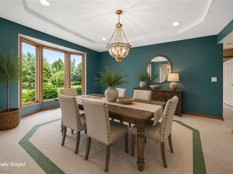 6435 Suzanne Lane, Solon, OH 44139 Photo 5