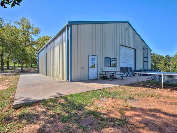 12301 E State Highway 9 , Norman, OK 73026