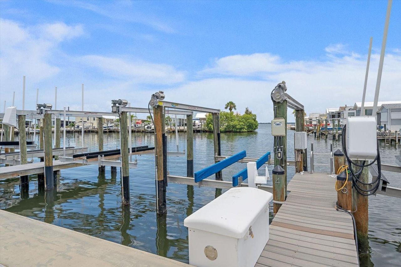 4 Basin Street, Palmetto, FL 34221 Photo