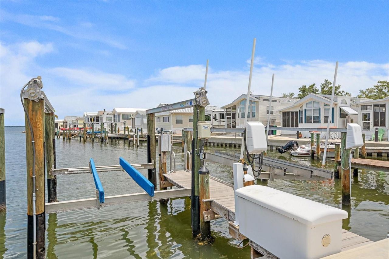 4 Basin Street, Palmetto, FL 34221 Photo