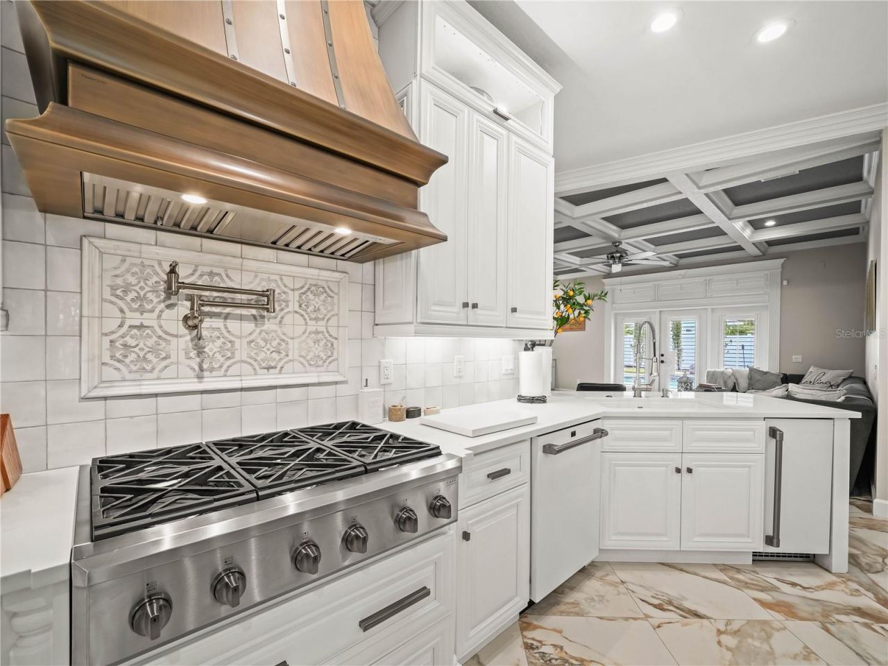 6556 Crescent Lake Drive, Lakeland, FL 33813 Photo