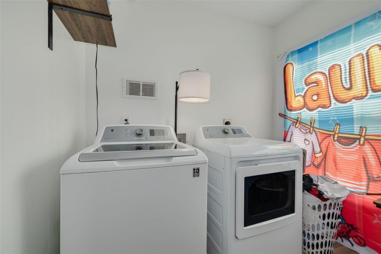1835 47th Street S, Saint Petersburg, FL 33711 Photo