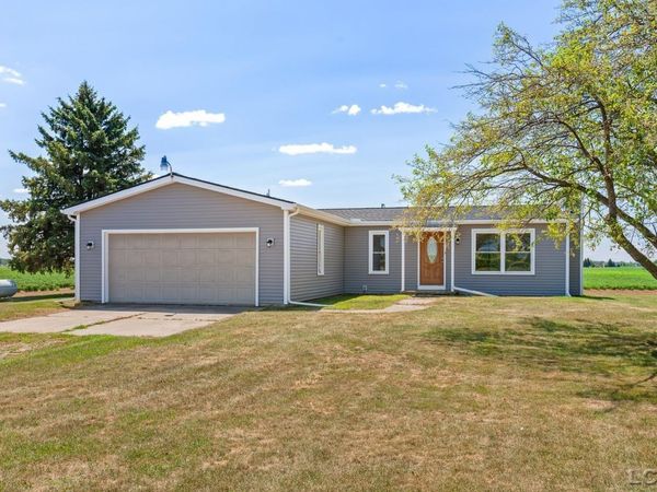 5137 Cook , Palmyra, MI 49268
