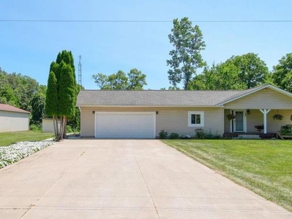 6573 Pawson, Onsted, MI 49265
